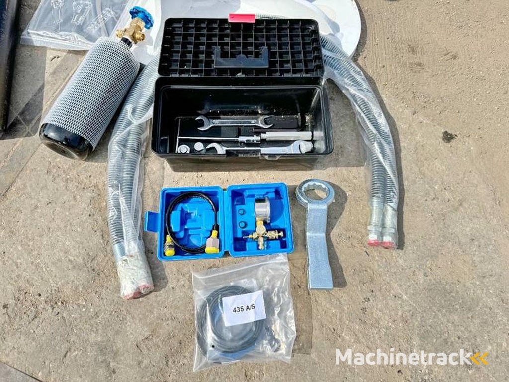 nc 435 Hammer / 6-9ton / hydraulic breaker / NE