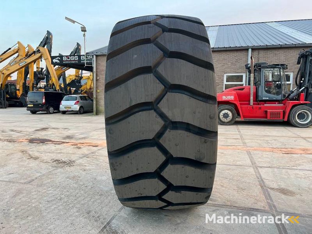 Michelin X-Mine-D2-45-65R45-Tyre-x-2