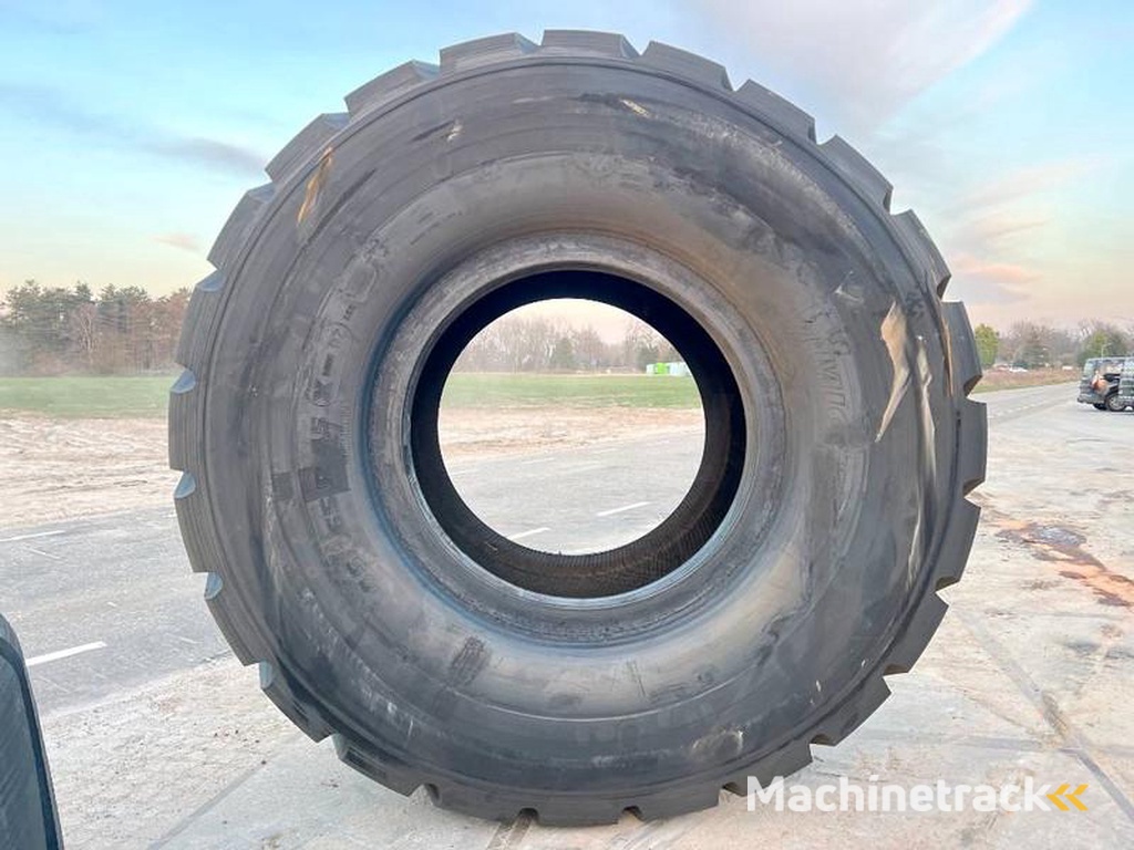 Michelin X-Mine-D2-45-65R45-Tyre-x-2