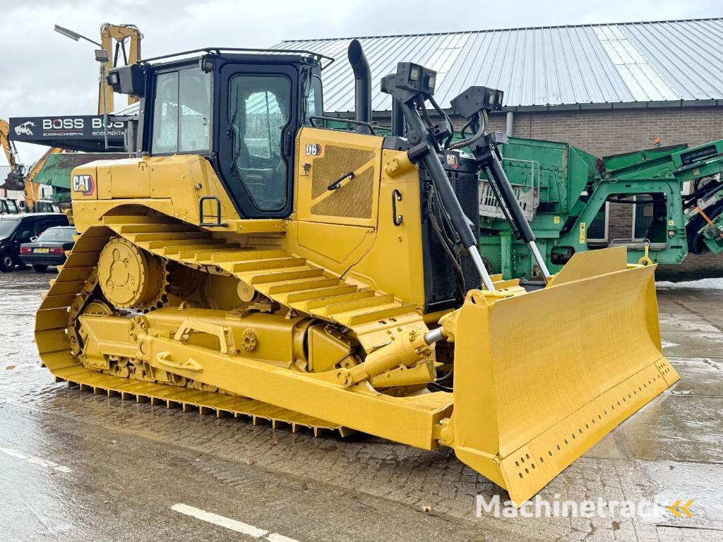 CAT D6 LGP Next Gen - CAT System One / Camera