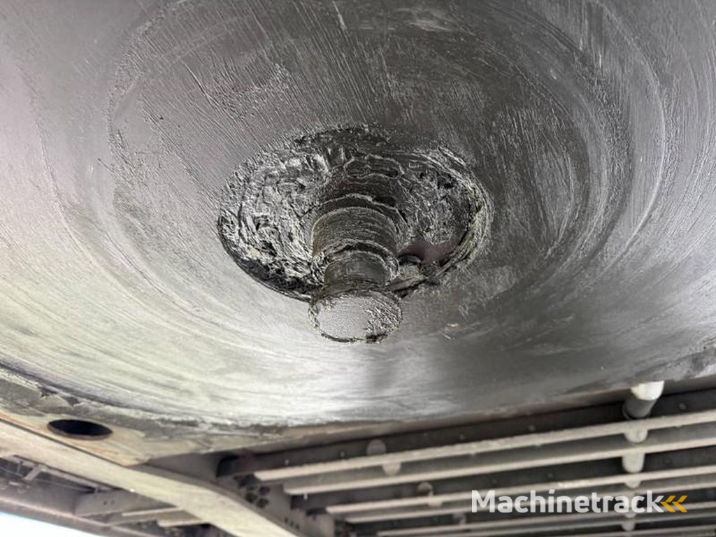 Schmitz-Cargobull SCB*S3T Drankentrailer / 3 Axles / Speed Curtain