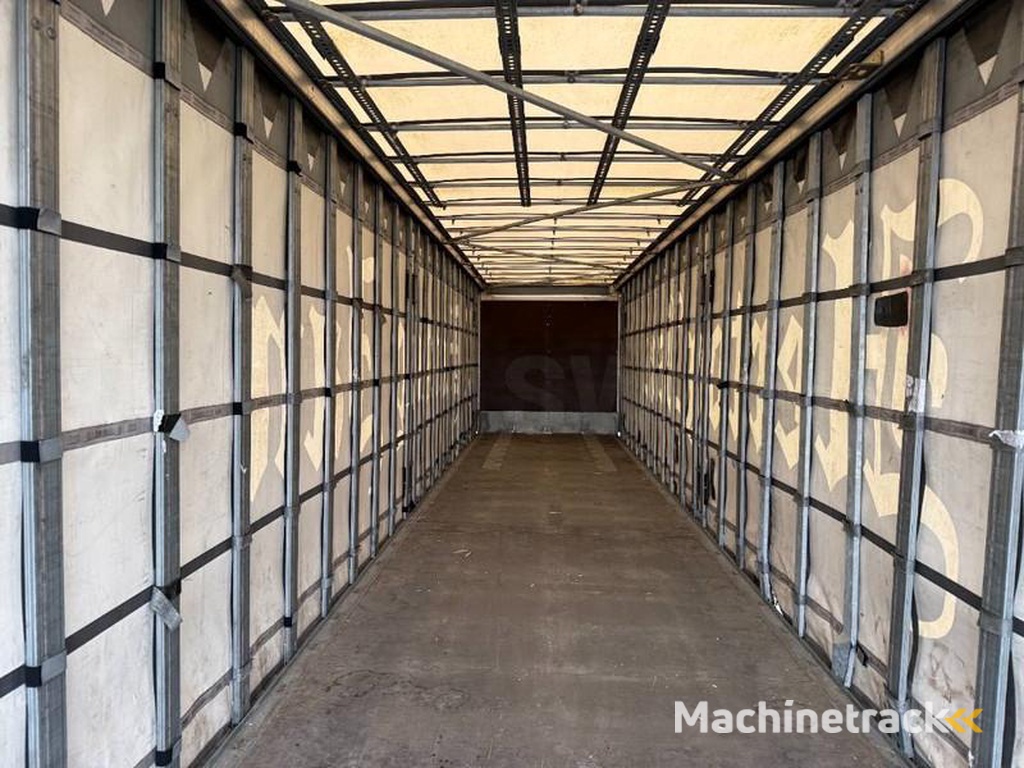 Schmitz-Cargobull SCB*S3T Drankentrailer / 3 Axles / Speed Curtain