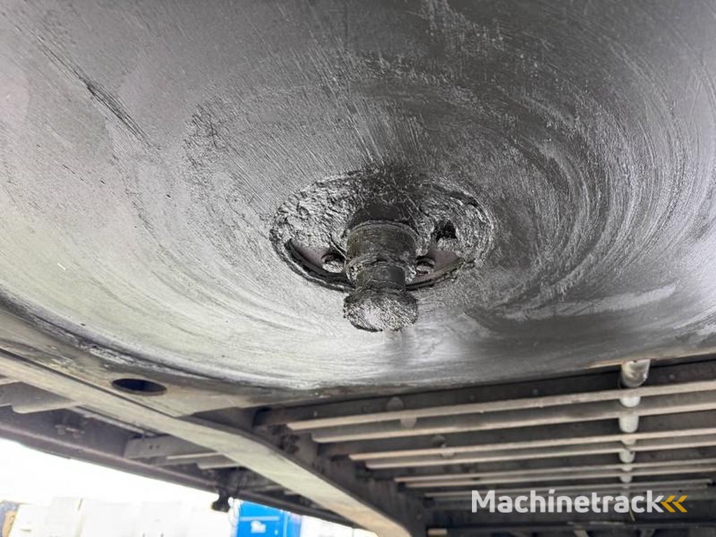 Schmitz-Cargobull SCB*S3T Drankentrailer / 3 Axles / Speed Curtain