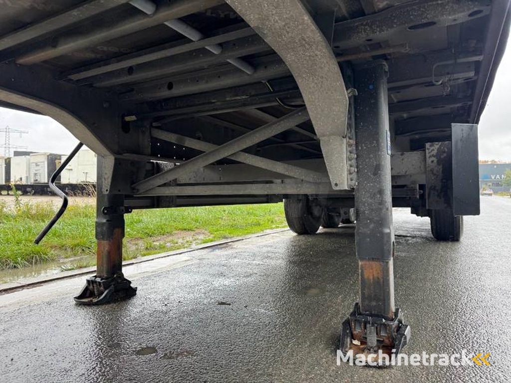 Schmitz-Cargobull SCB*S3T Drankentrailer / 3 Axles / Speed Curtain