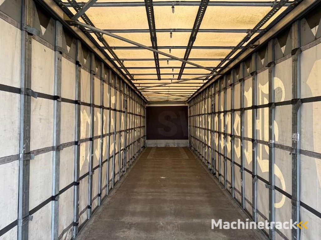 Schmitz-Cargobull SCB*S3T Drankentrailer / 3 Axles / Speed Curtain