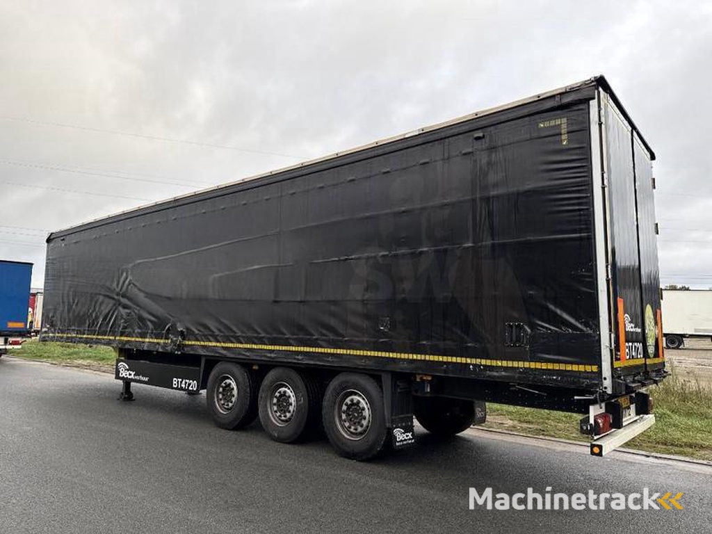 Schmitz-Cargobull SCB*S3T Drankentrailer / 3 Axles / Speed Curtain