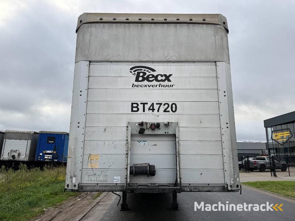 Schmitz-Cargobull SCB*S3T Drankentrailer / 3 Axles / Speed Curtain