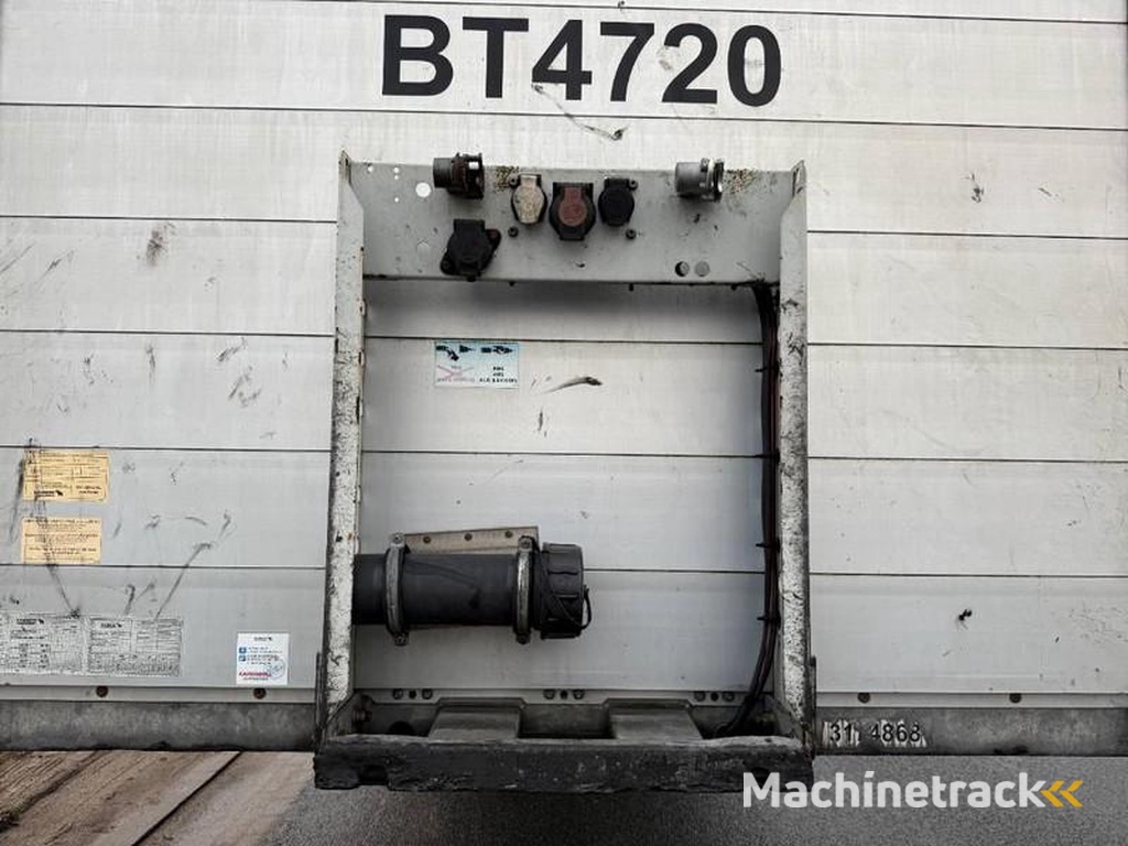 Schmitz-Cargobull SCB*S3T Drankentrailer / 3 Axles / Speed Curtain