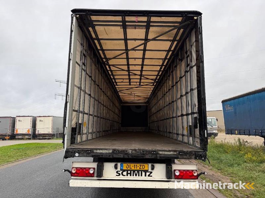 Schmitz-Cargobull SCB*S3T Drankentrailer / 3 Axles / Speed Curtain