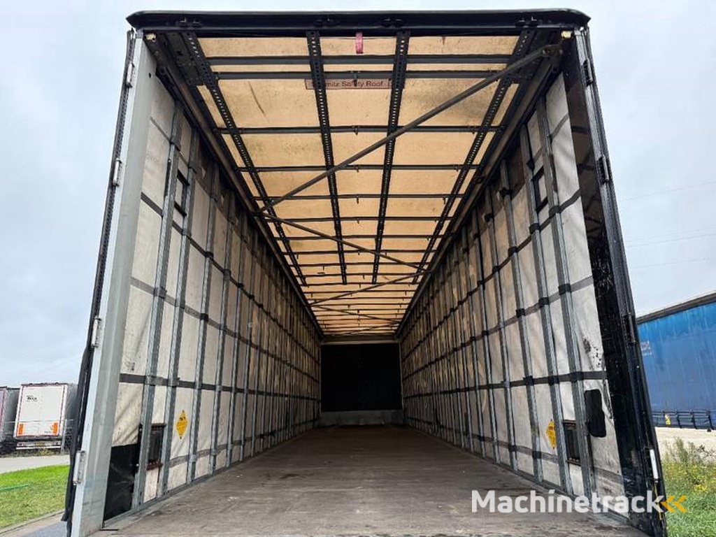 Schmitz-Cargobull SCB*S3T Drankentrailer / 3 Axles / Speed Curtain