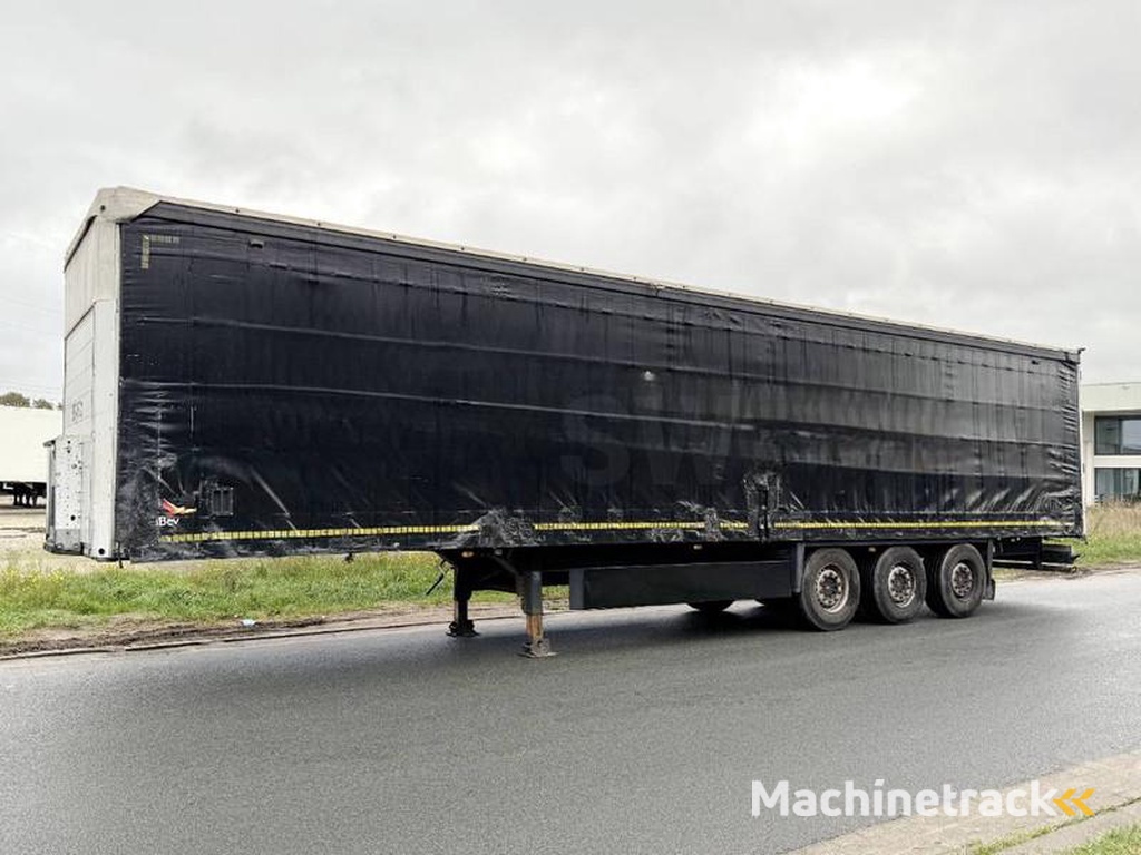 Schmitz-Cargobull SCB*S3T Drankentrailer / 3 Axles / Speed Curtain