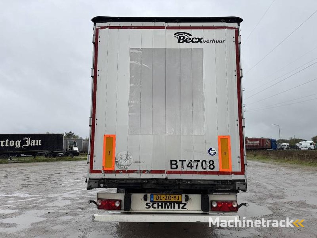 Schmitz-Cargobull SCB*S3T Drankentrailer / 3 Axles / Speed Curtain