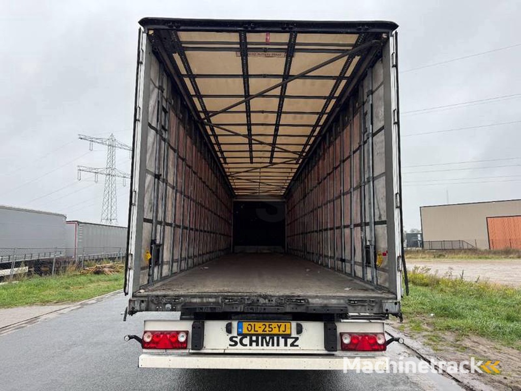 Schmitz-Cargobull SCB*S3T Drankentrailer / 3 Axles / Speed Curtain