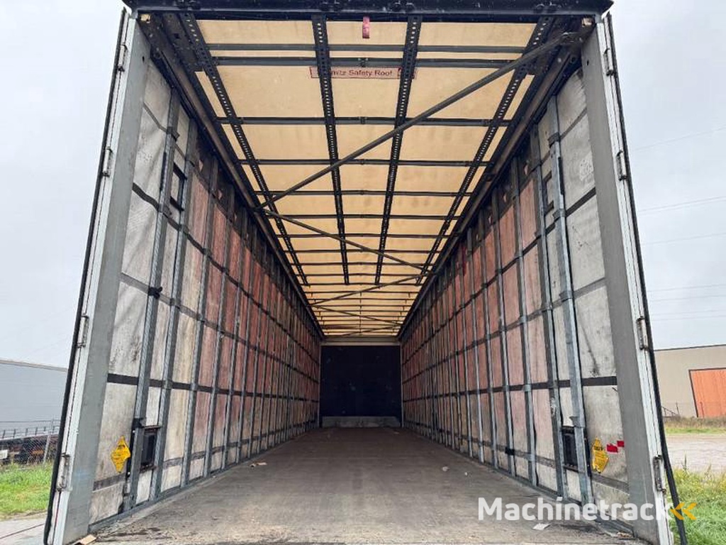 Schmitz-Cargobull SCB*S3T Drankentrailer / 3 Axles / Speed Curtain