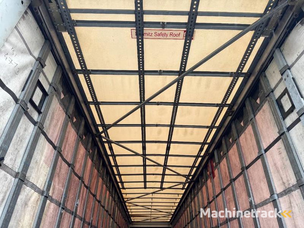 Schmitz-Cargobull SCB*S3T Drankentrailer / 3 Axles / Speed Curtain