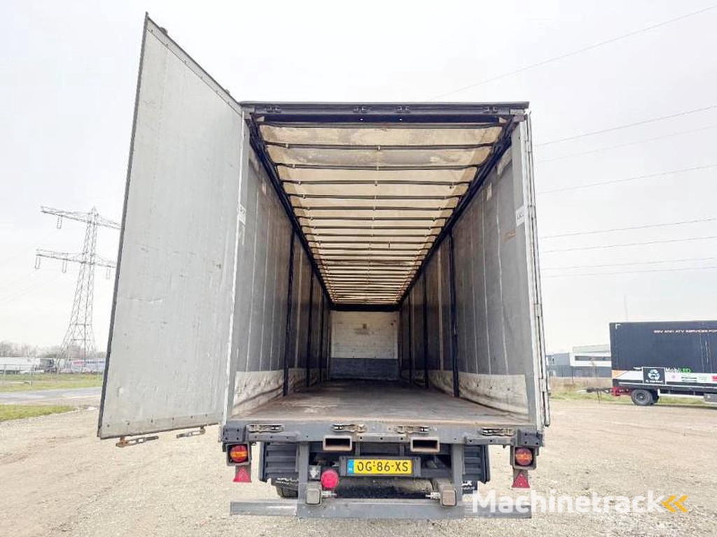 Schmitz-Cargobull S 01