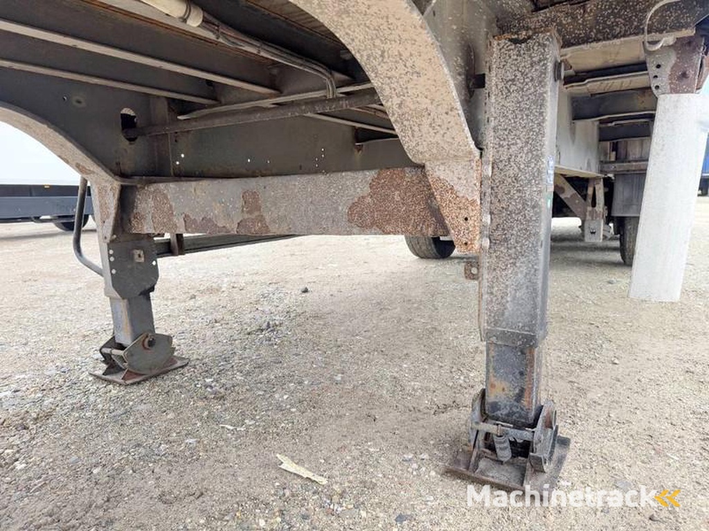 Schmitz-Cargobull S 01