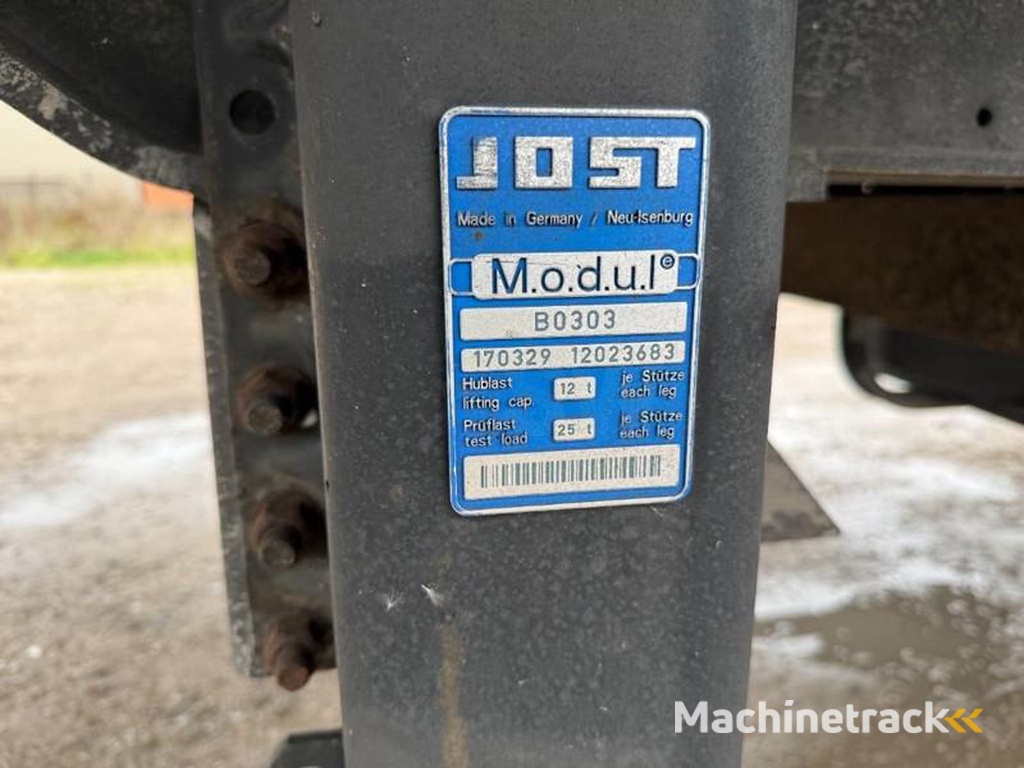 Schmitz-Cargobull S 01