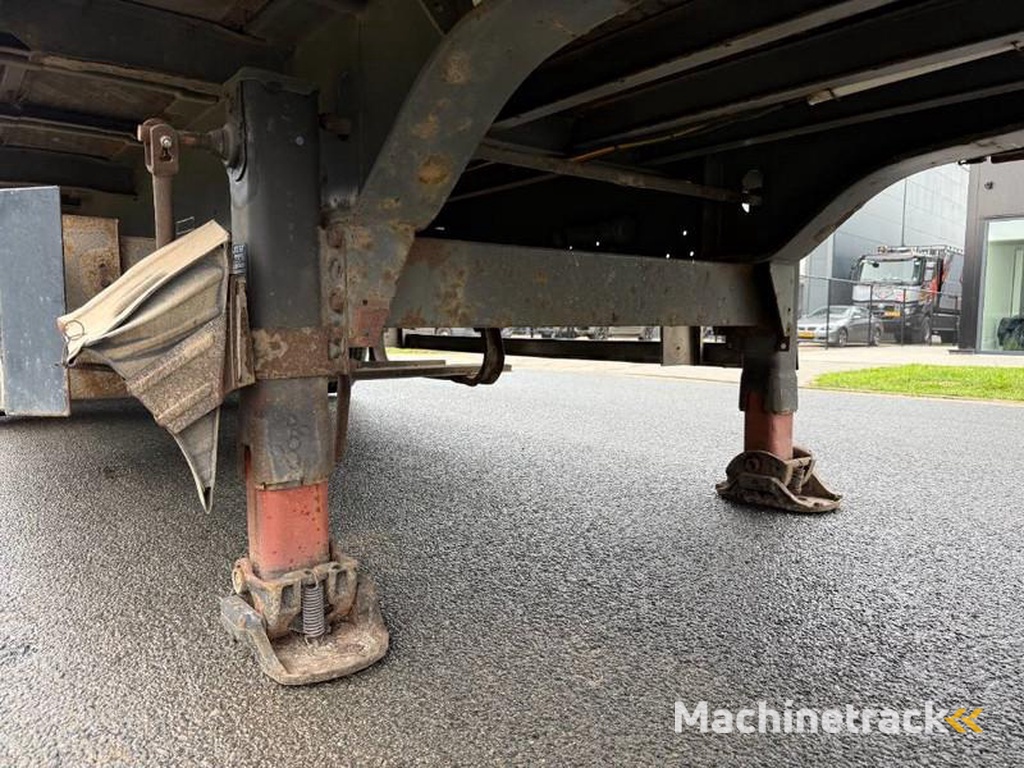 Schmitz-Cargobull S 01