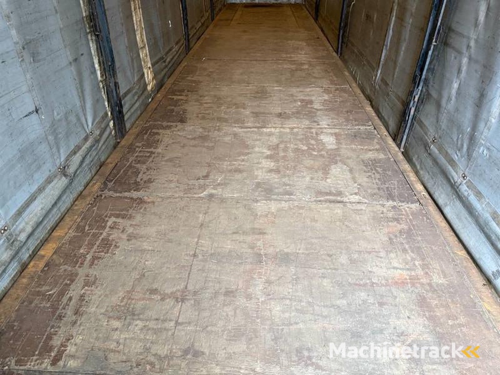 Schmitz-Cargobull S 01