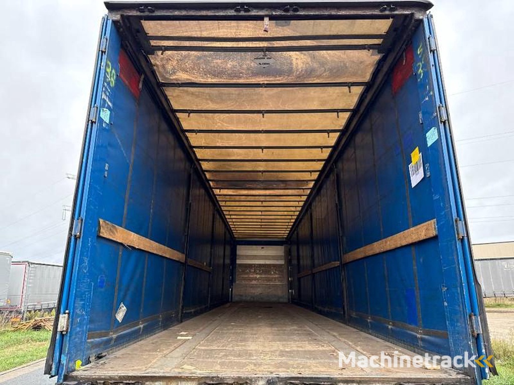 Schmitz-Cargobull S 01