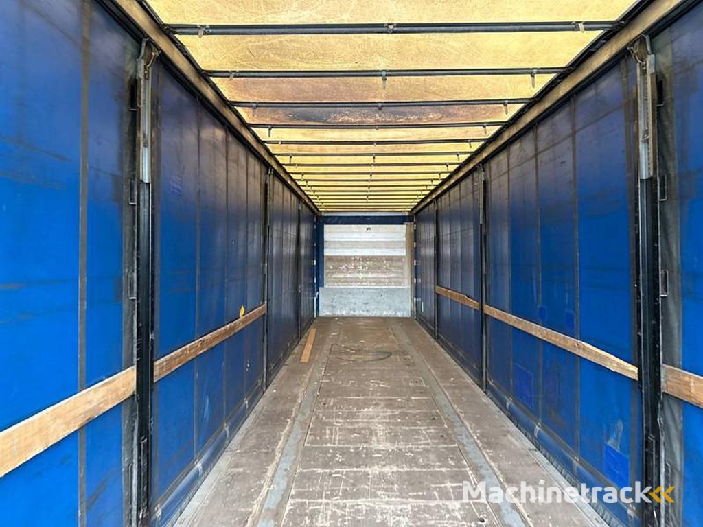 Schmitz-Cargobull S 01