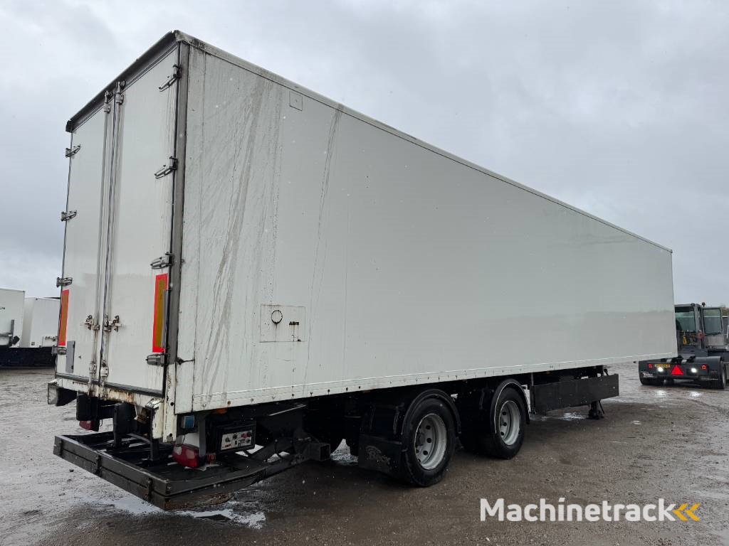 Fruehauf ONCRK 32-220 A - Taillift / Forced Steering