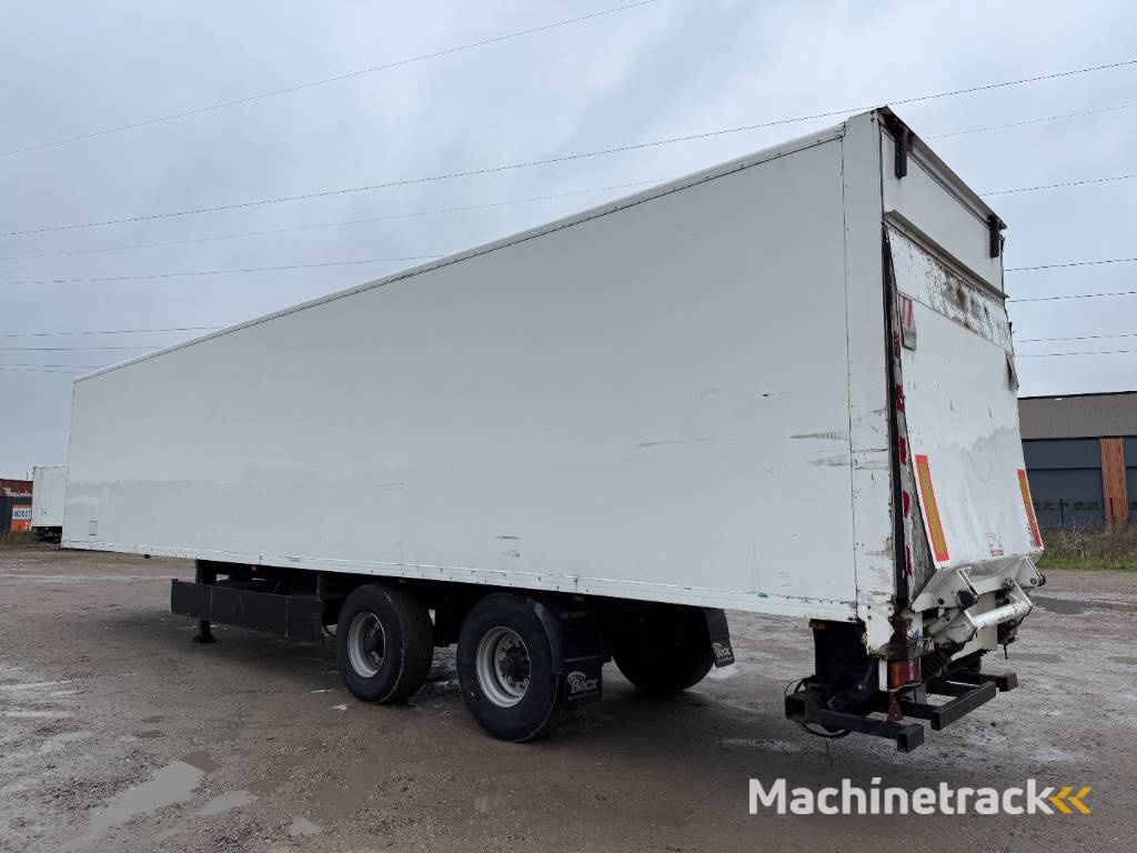 Groenewegen DRO-12-20 B - Tailgate / Forced Steering