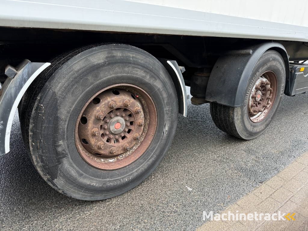 Samro SR233DVP - Dutch Trailer / Forced Steering