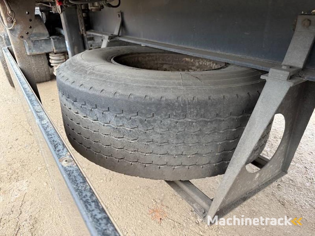 Groenewegen DRO-12-20-B-Tailgate-Forced-Steering