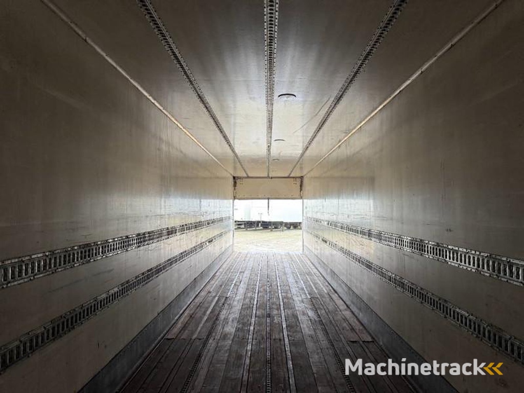 Groenewegen DRO-12-20-B-Tailgate-Forced-Steering