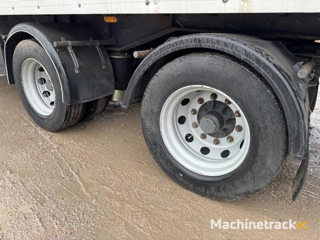 Fruehauf ONCRK-32-220-A-Taillift-Forced-Steering