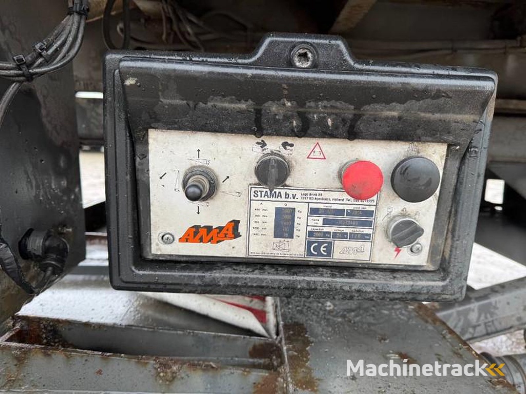 Fruehauf ONCRK-32-220-A-Taillift-Forced-Steering