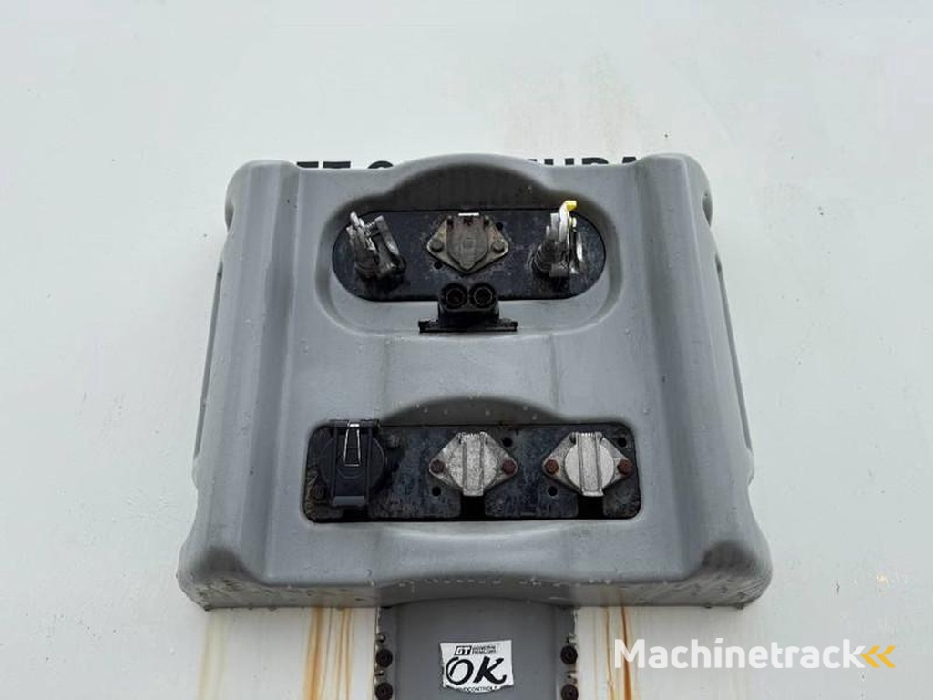 Fruehauf ONCRK-32-220-A-Taillift-Forced-Steering