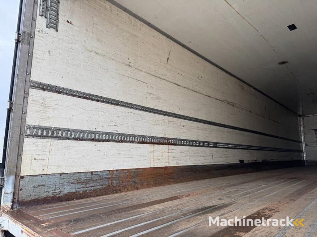 Fruehauf ONCRK-32-220-A-Taillift-Forced-Steering