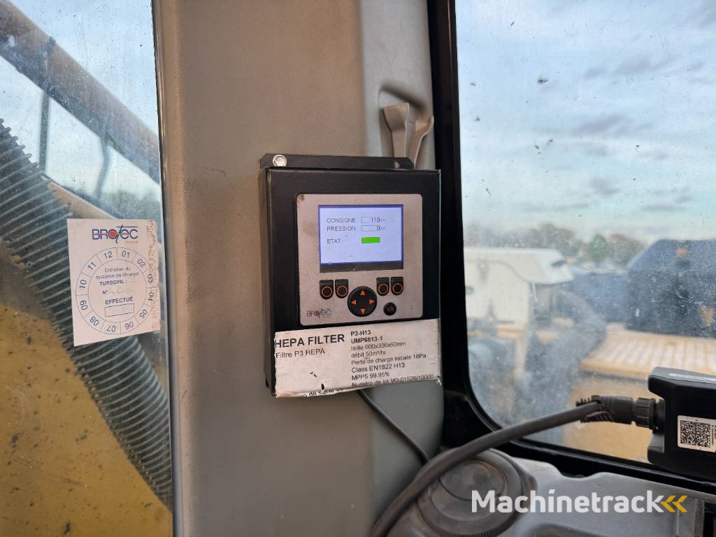 CAT 336D UHD - 21m Demolition + Normal Arm + Bucket