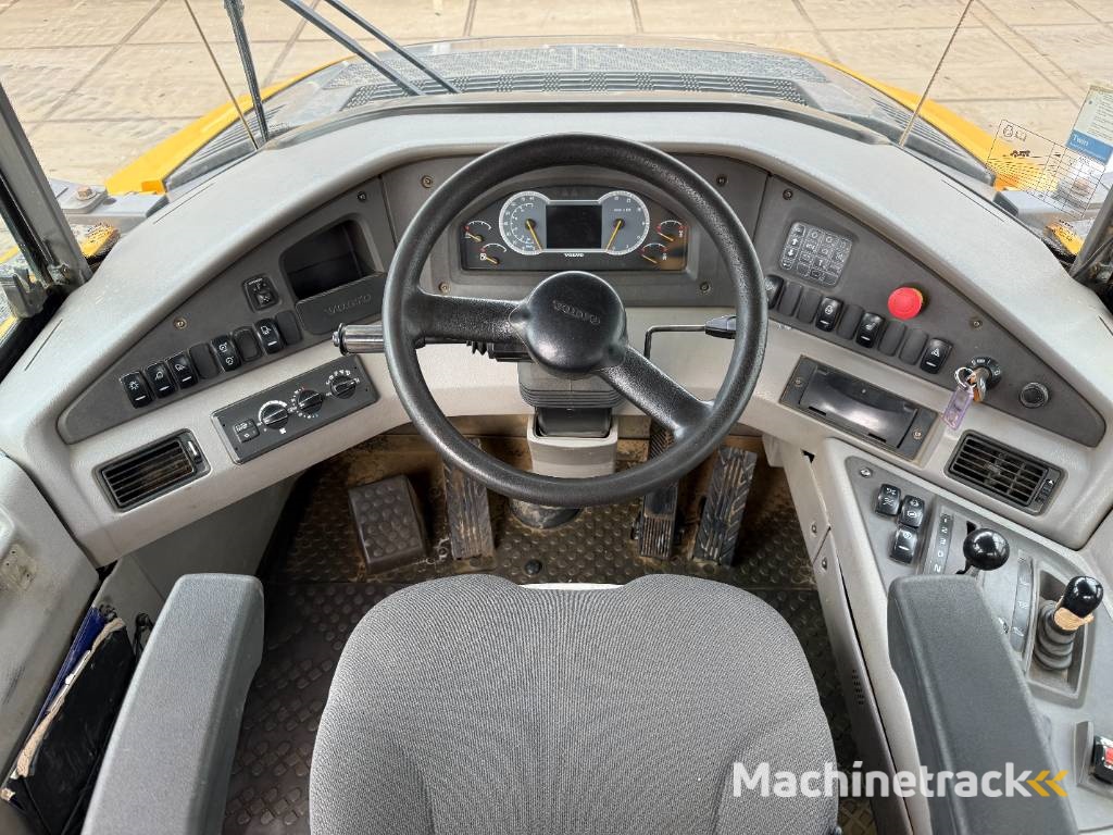 Volvo A40G - Tailgate / Camera / Heated Seat