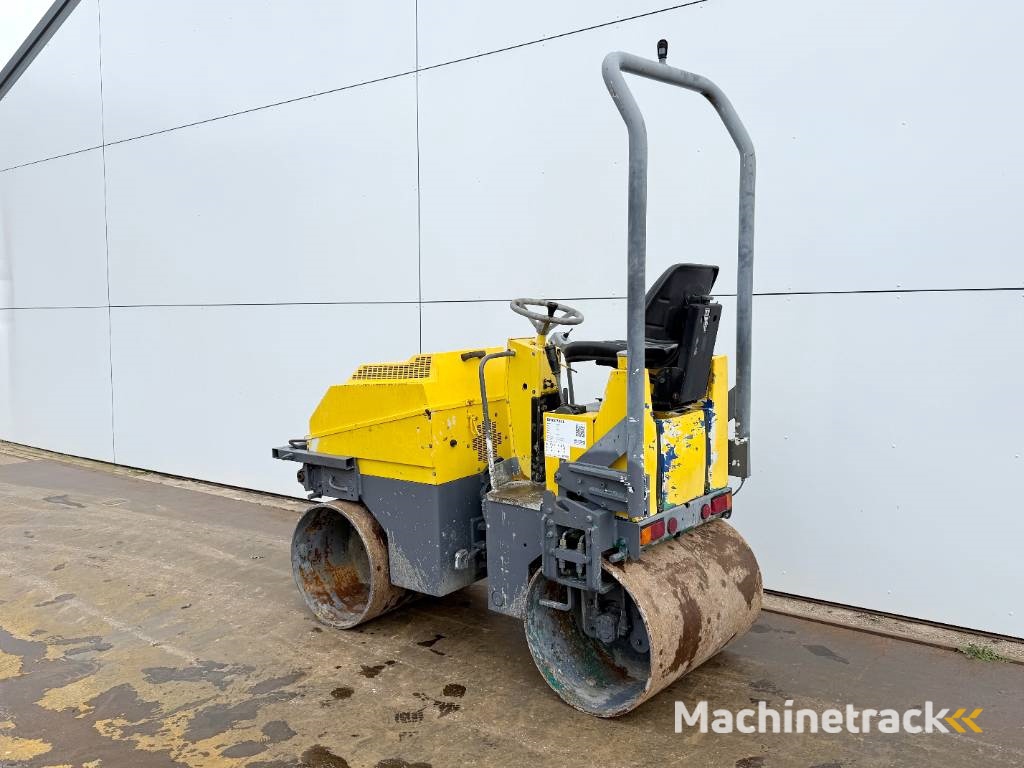 Hamm Vibrating Roller Dutch Machine / Lombardini Engine