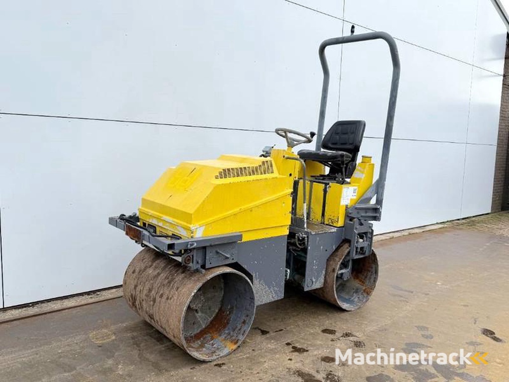 Hamm Vibrating-Roller-Dutch-Machine-Lombardini-Engine