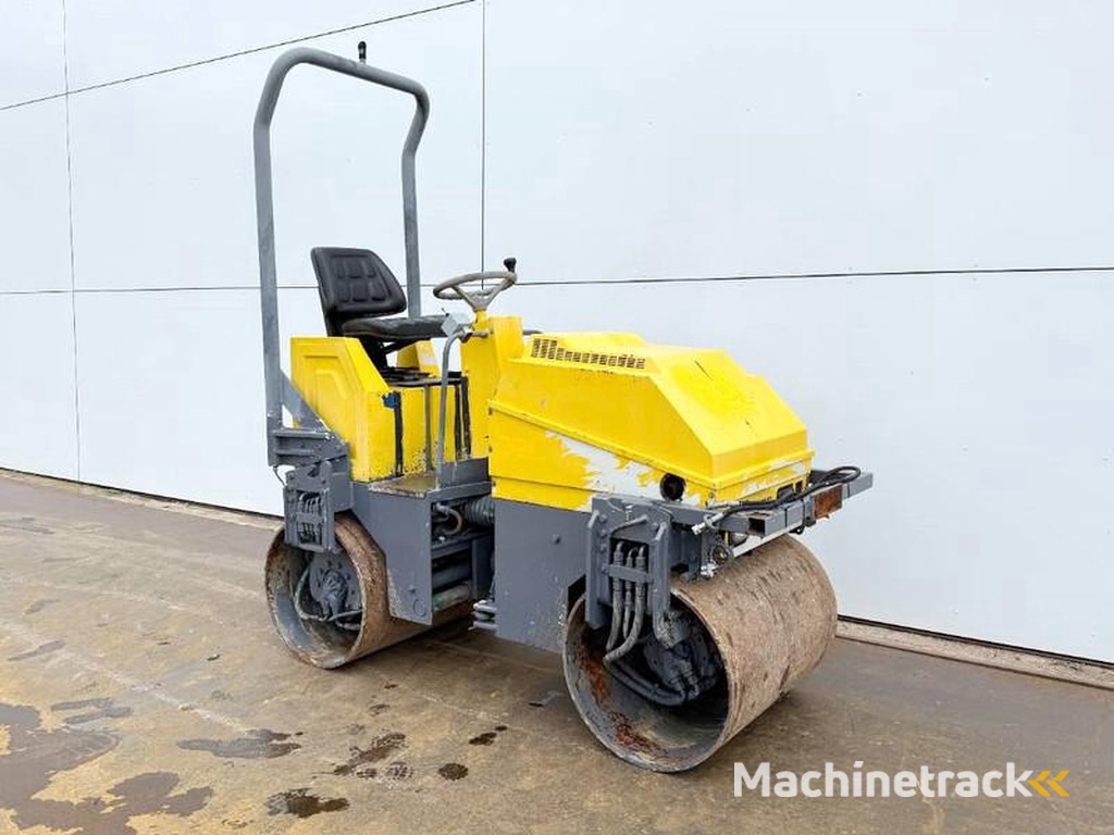 Hamm Vibrating-Roller-Dutch-Machine-Lombardini-Engine