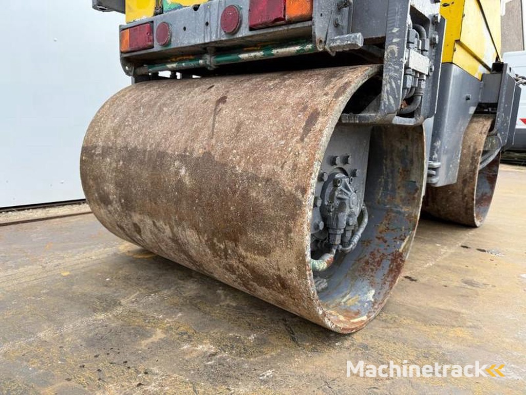 Hamm Vibrating-Roller-Dutch-Machine-Lombardini-Engine