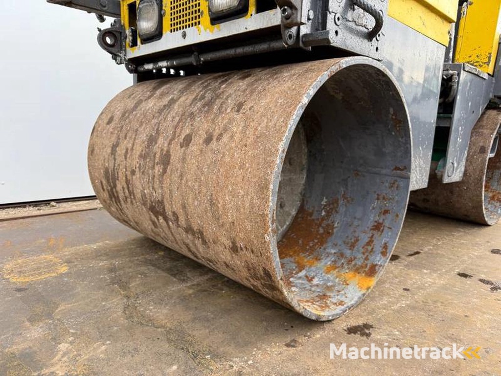 Hamm Vibrating-Roller-Dutch-Machine-Lombardini-Engine