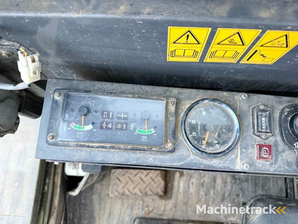 IHI IC-100-Isuzu-Engine-Track-Dumper