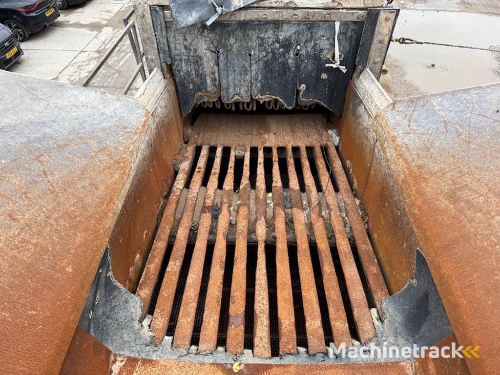 Gipo Giporec-R130-FDR-Side-Conveyor-Caterpillar-C15