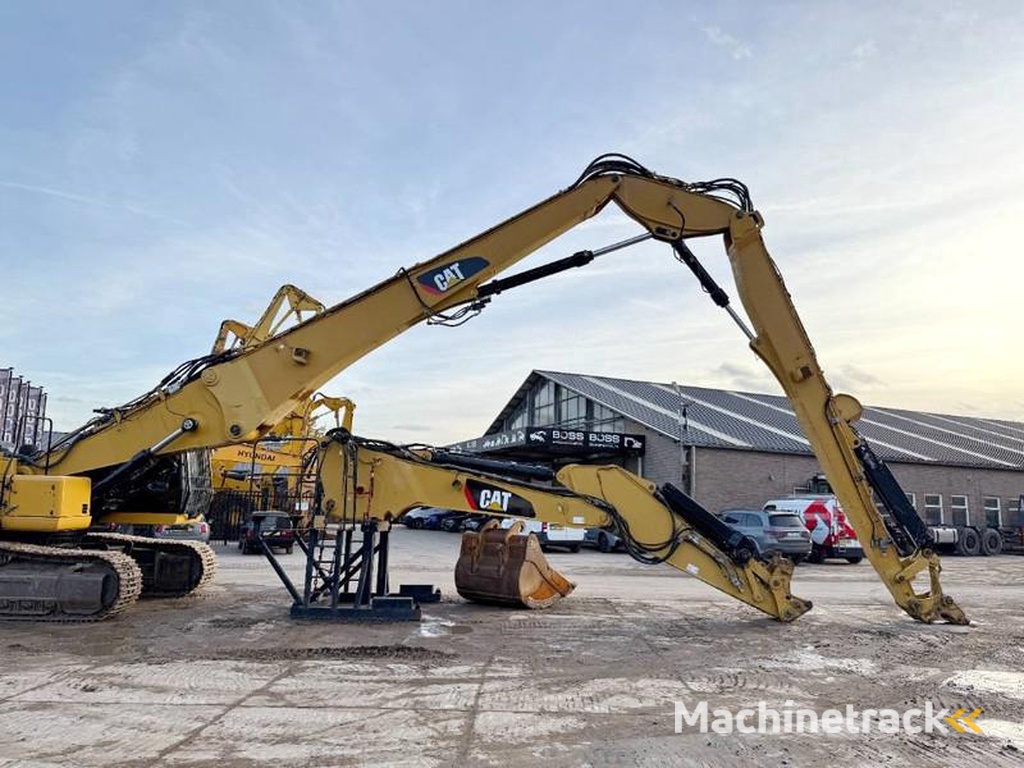 Caterpillar 336D-UHD-21m-Demolition-Normal-Arm-Bucket