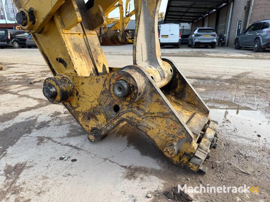 Caterpillar 336D-UHD-21m-Demolition-Normal-Arm-Bucket