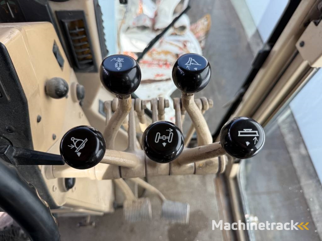 CAT 120H - CE Certified / Brand New Tyres!