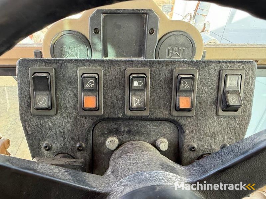 Caterpillar 120H-CE-Certified-Brand-New-Tyres-