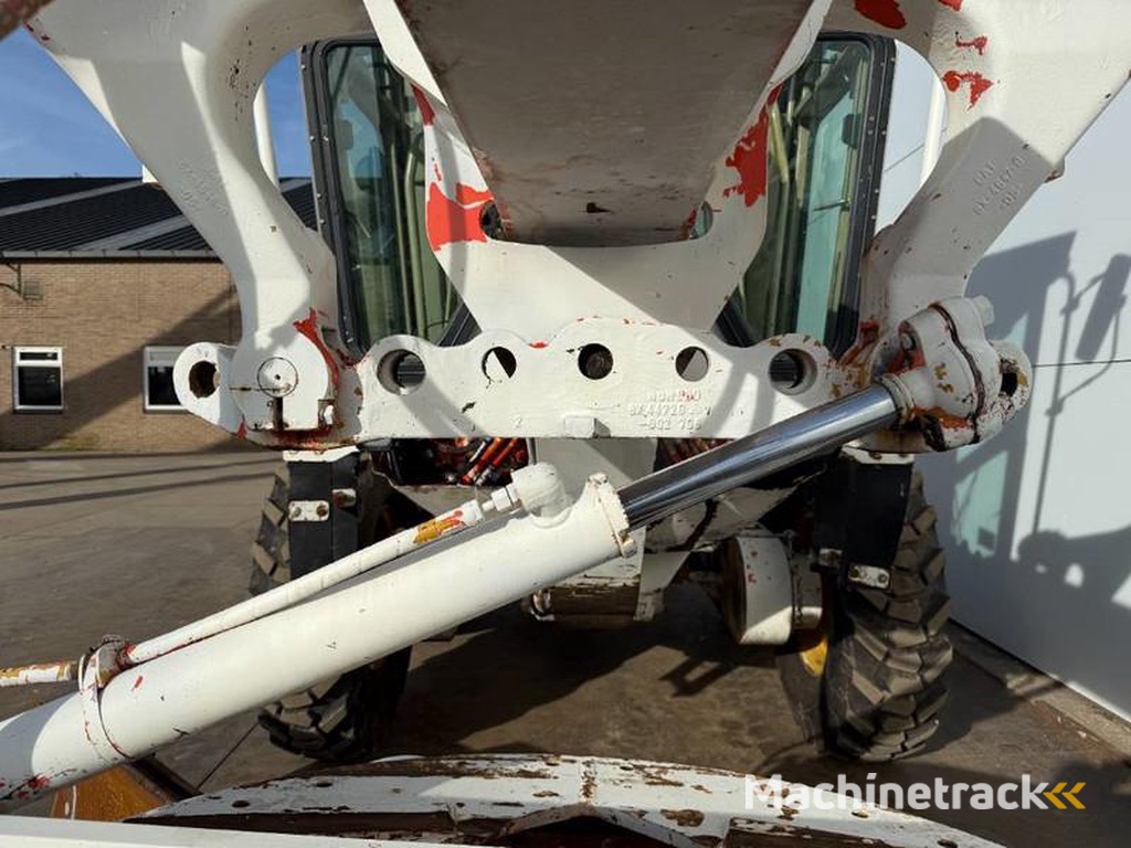 Caterpillar 120H-CE-Certified-Brand-New-Tyres-