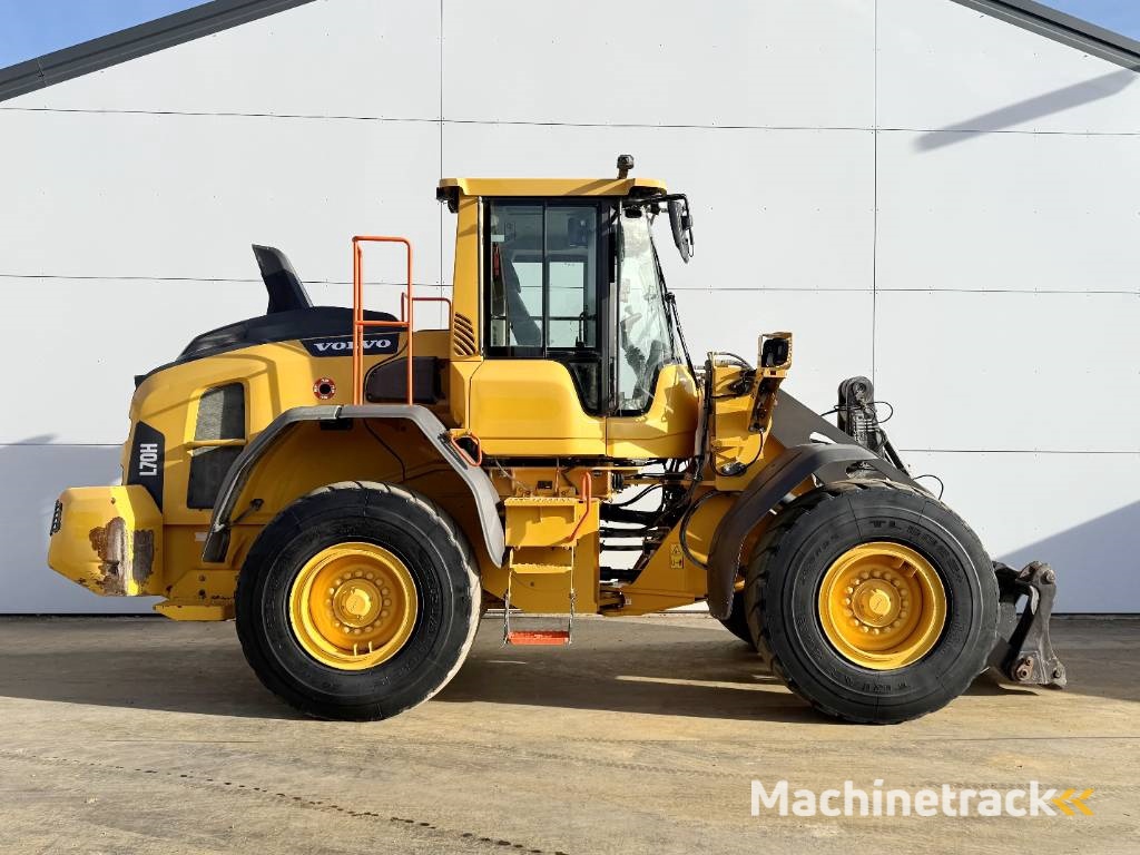 Volvo L70H - Weight System / 3rd Function